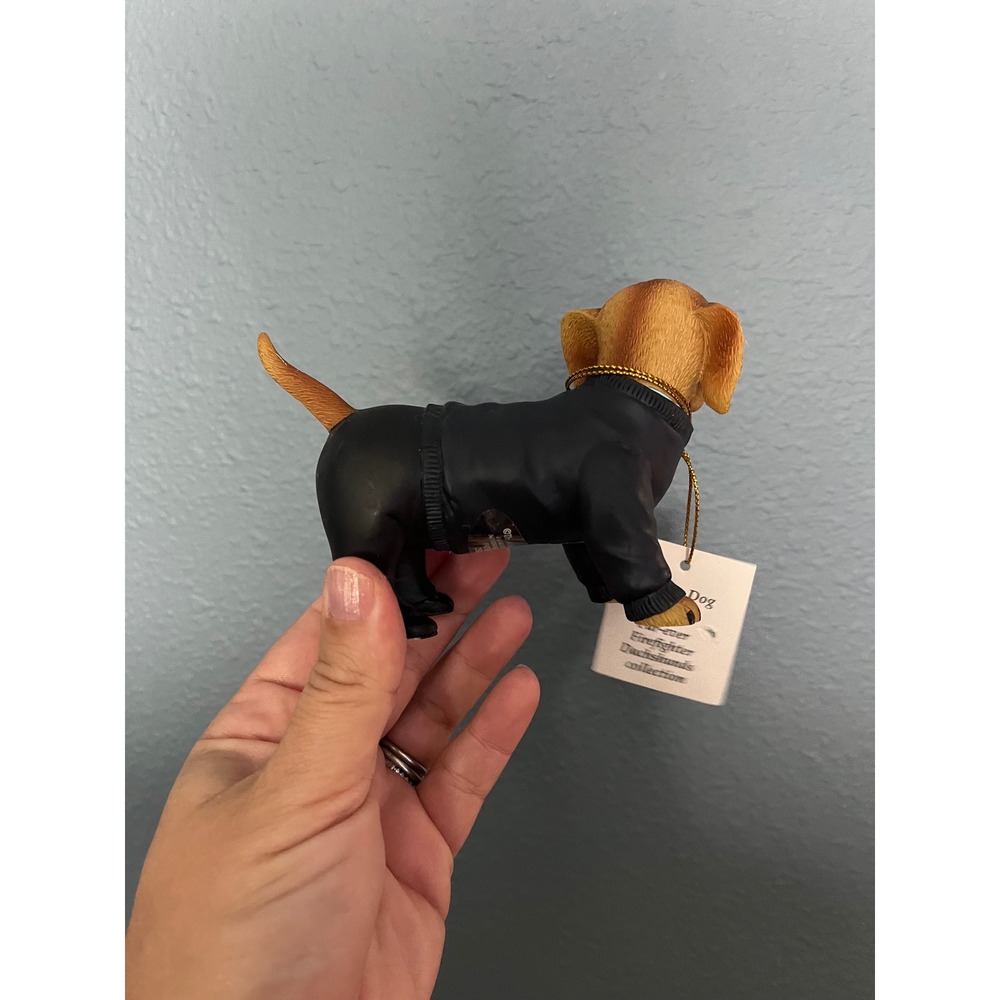 Hamilton Collection The Big Dog Fur-ever Firefighter Dachshund Battalion Chief - Picture 2 of 4